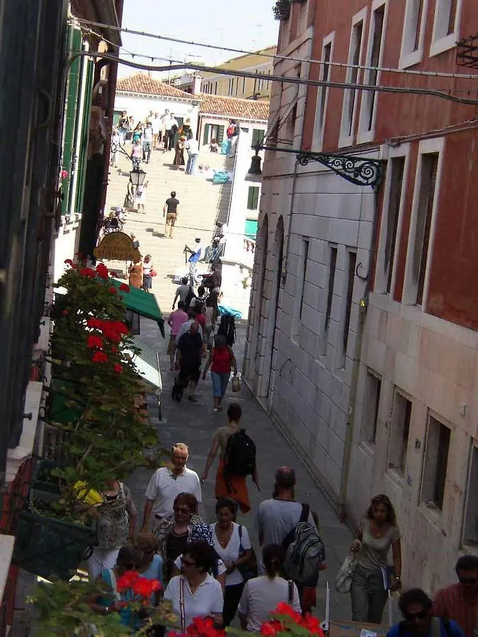 casettaveneziana02704 Appartamento Italia