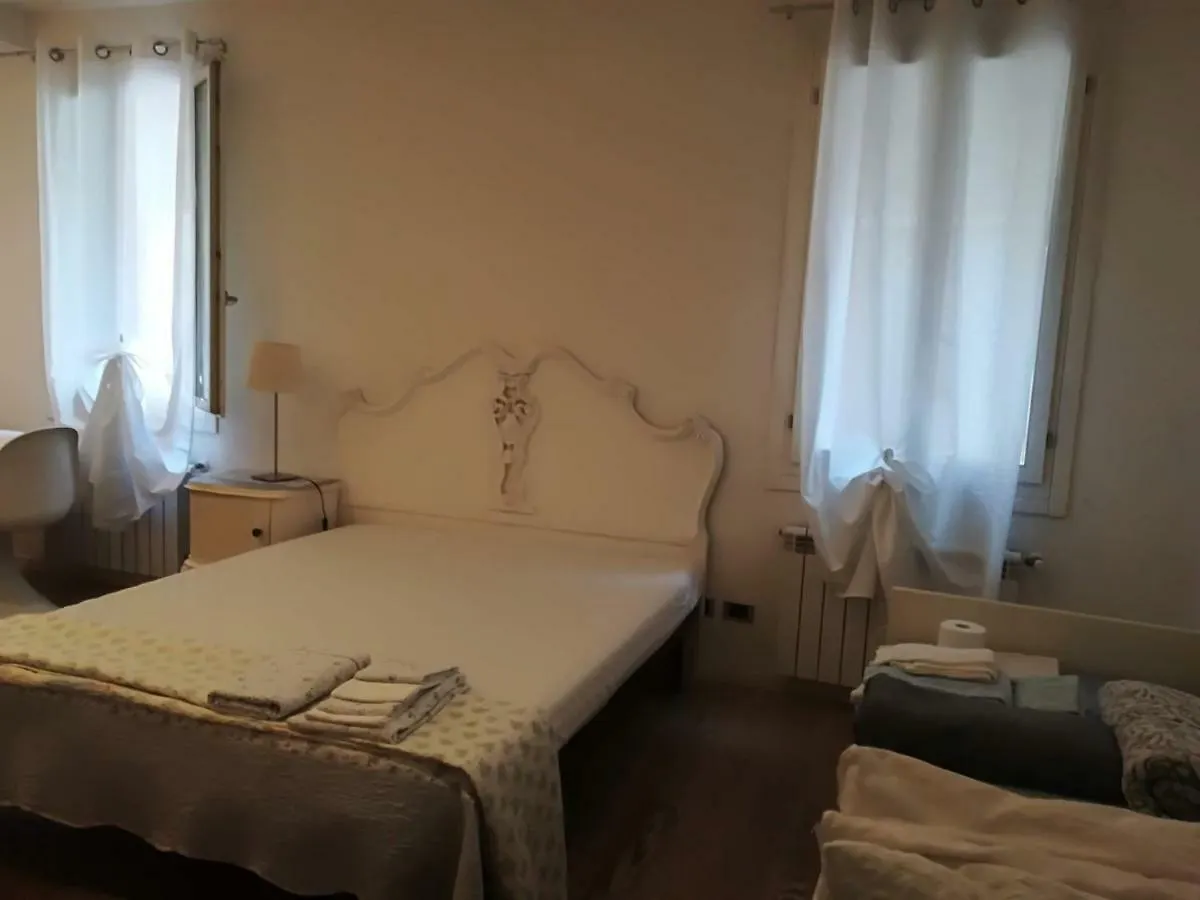 casettaveneziana02704 Appartamento